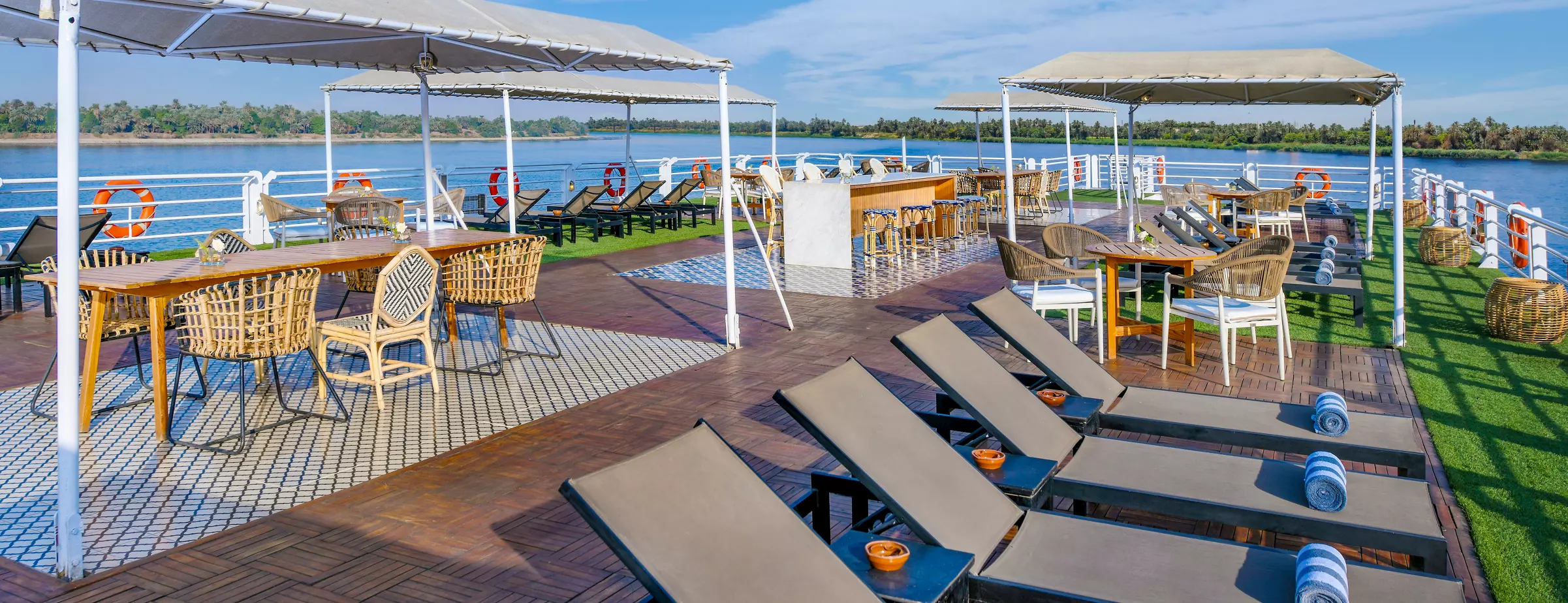 Sun deck of the Mövenpick MS Sun Ray Nile cruise